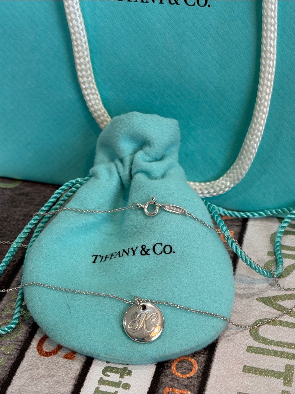 ✨ Tiffany & Co. Notes Letter "K" Round Disc Pendant Necklace 💕 - Picture 8 of 16